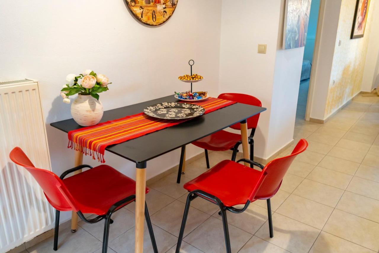 A Quiet Apartment Close To The Sea Гувес Екстериор снимка
