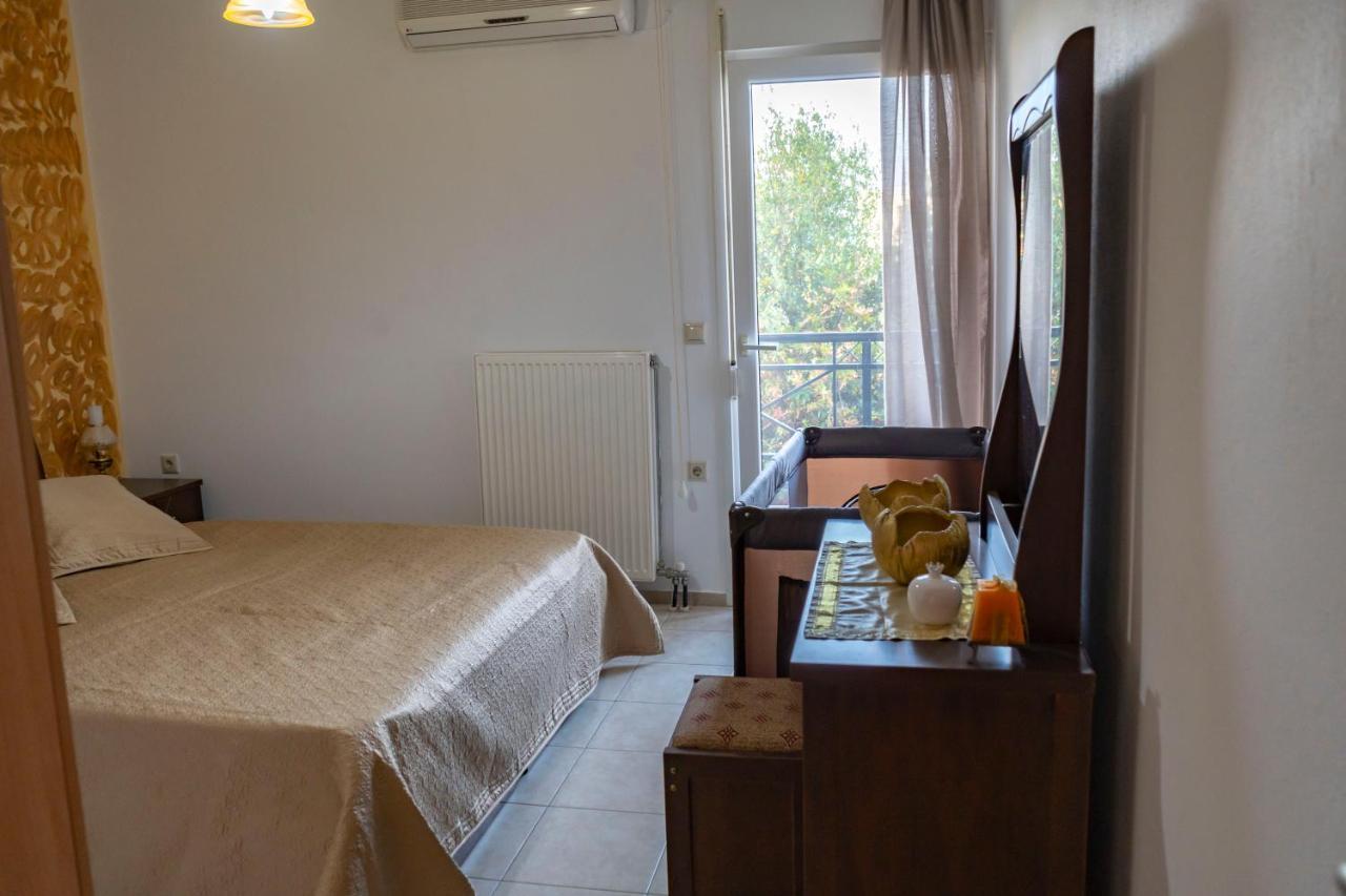A Quiet Apartment Close To The Sea Гувес Екстериор снимка