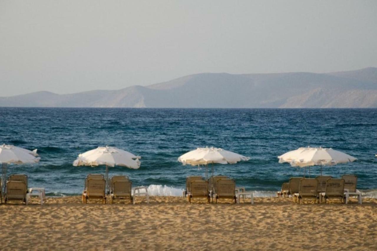 A Quiet Apartment Close To The Sea Гувес Екстериор снимка